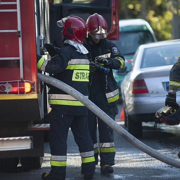 L'applicazione di compresse robuste nelle industrie antincendio, di perforazione e centrali elettriche